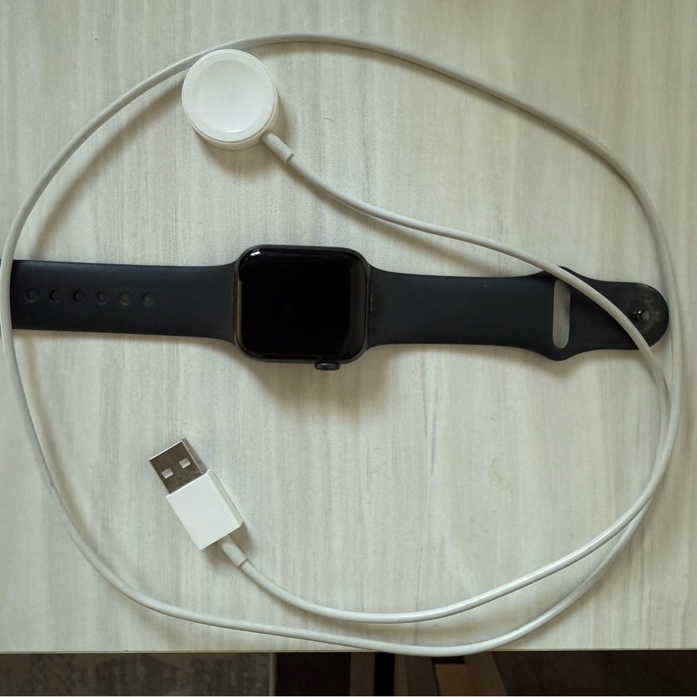 Apple Watch Series 5 with Black Band and Charger
